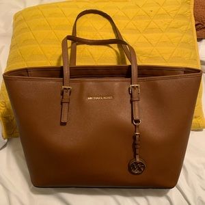 Michael Kors Large Jet Set Travel Tote